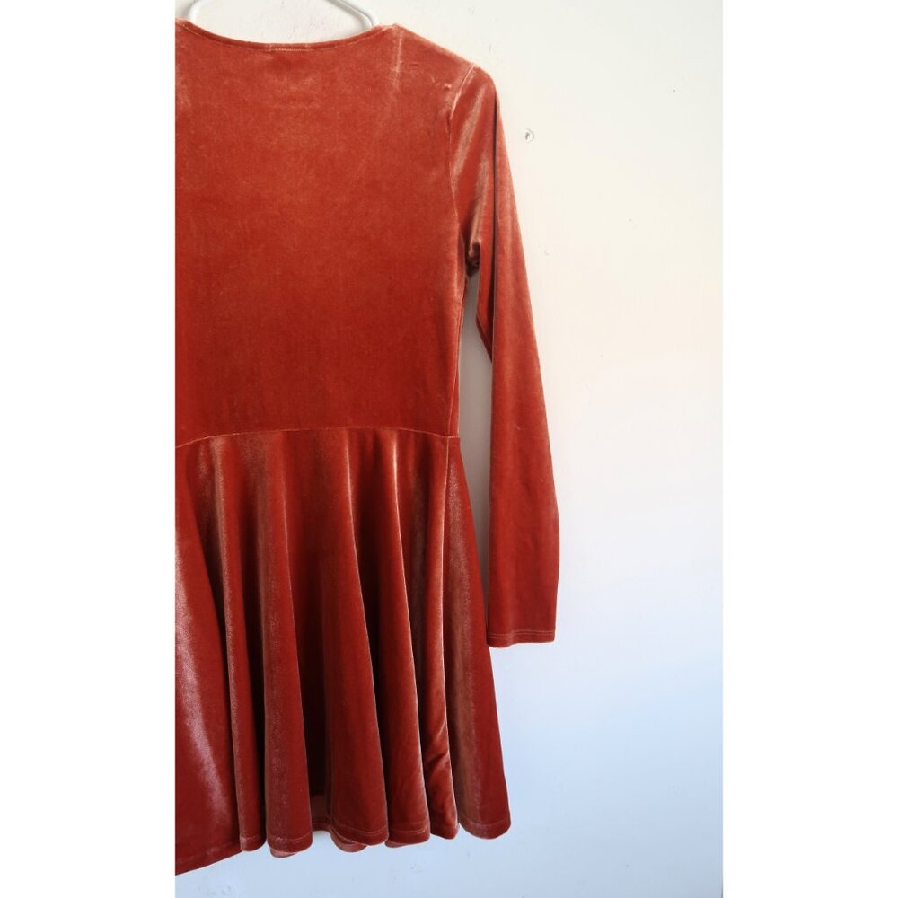 Urban Outfitters Kimchi Blue Velvet Dress - Size Medium - Picture 5 of 9